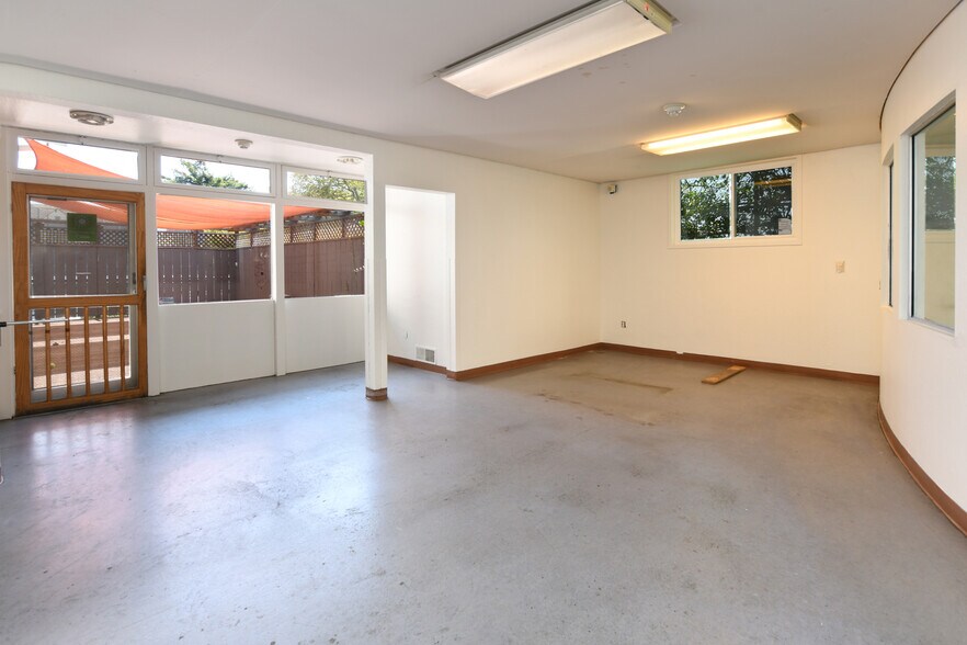 More Photos Of 2320 Channing Way, Berkeley Office For Sale