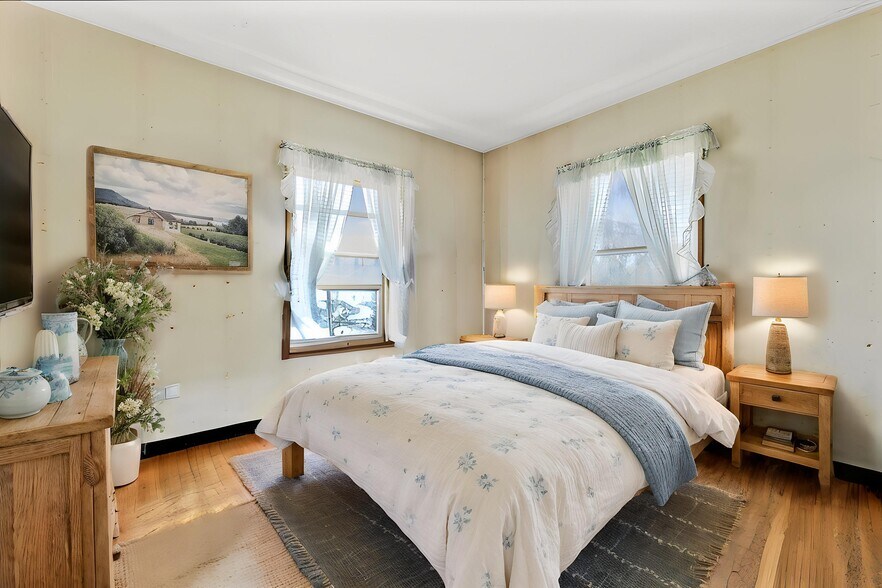More Photos Of 36 Elgin St E, Conestogo Land For Sale