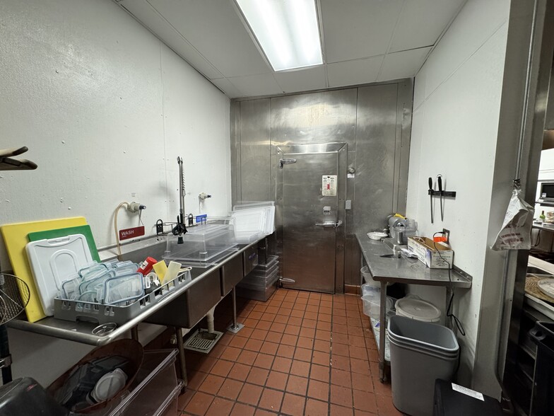 More Photos Of 3680 Citadel Dr N, Colorado Springs Restaurant For Sale