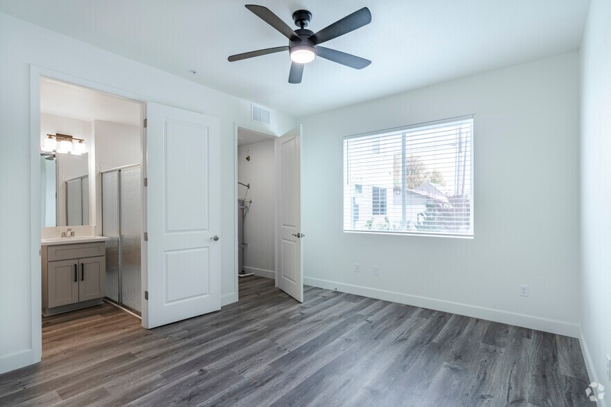 More Photos Of 542 7th St, Sparks Apartments For Sale