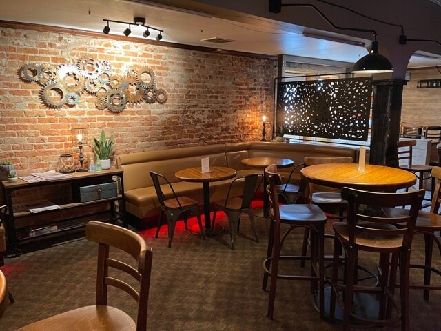 More Photos Of 420 Yampa Ave, Craig Restaurant For Sale