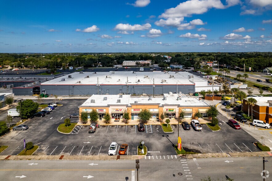 More Photos Of 2816-2830 S Bay St, Eustis General Retail For Lease