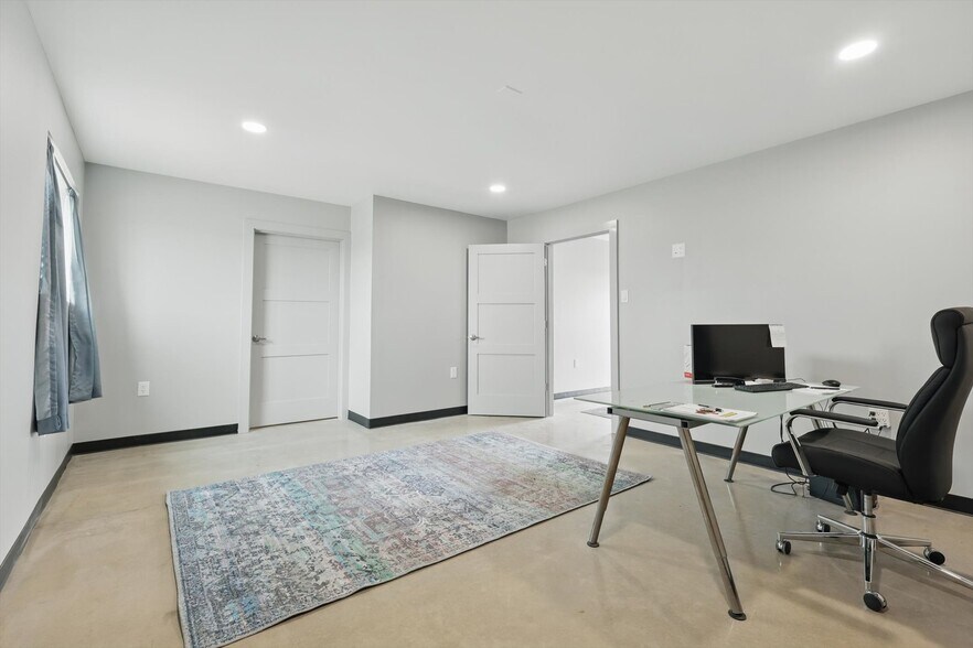 More Photos Of 1301 Vetch RD, Ferris Land For Sale