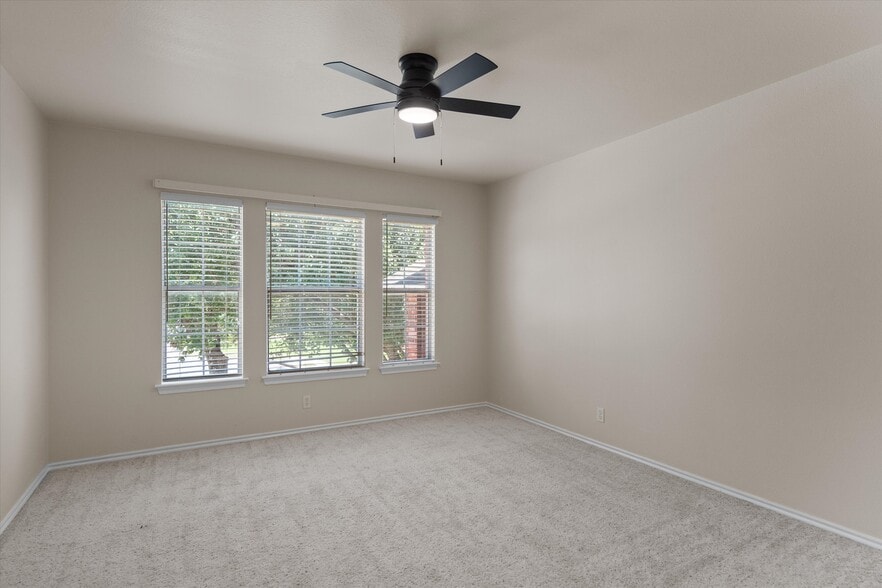 More Photos Of 201 Covala Dr, Cedar Park Specialty For Sale