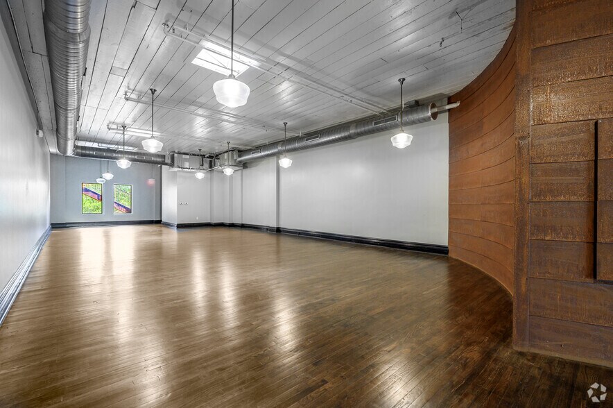 More Photos Of 907 Houston St, Fort Worth Loft Creative Space For Sale