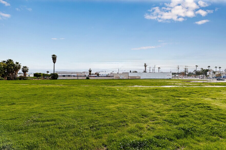 More Photos Of 7509 Arlington Ave, Riverside Land For Sale