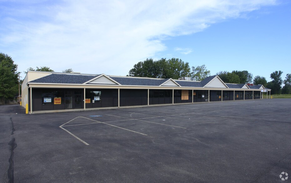 More Photos Of 7915 Minoa-Bridgeport Rd, Bridgeport General Retail For Lease