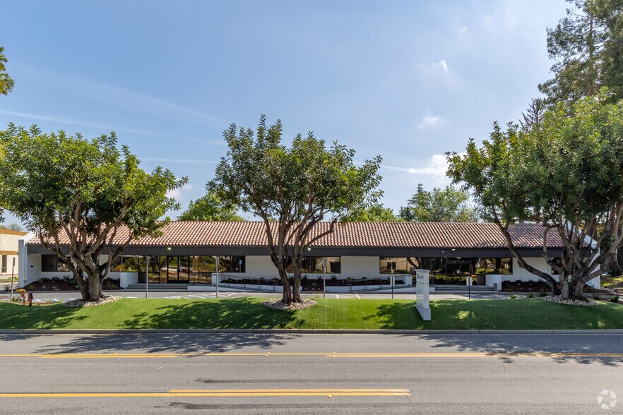 More Photos Of 480-486 Mercury Dr, Sunnyvale Light Manufacturing For Lease