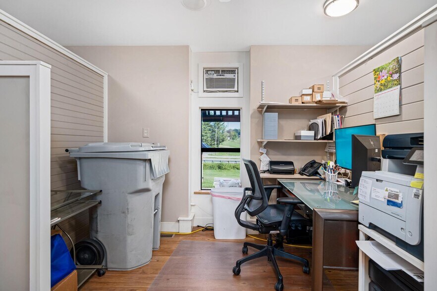 More Photos Of 364 Opie Arnold Rd, Limestone Medical For Sale