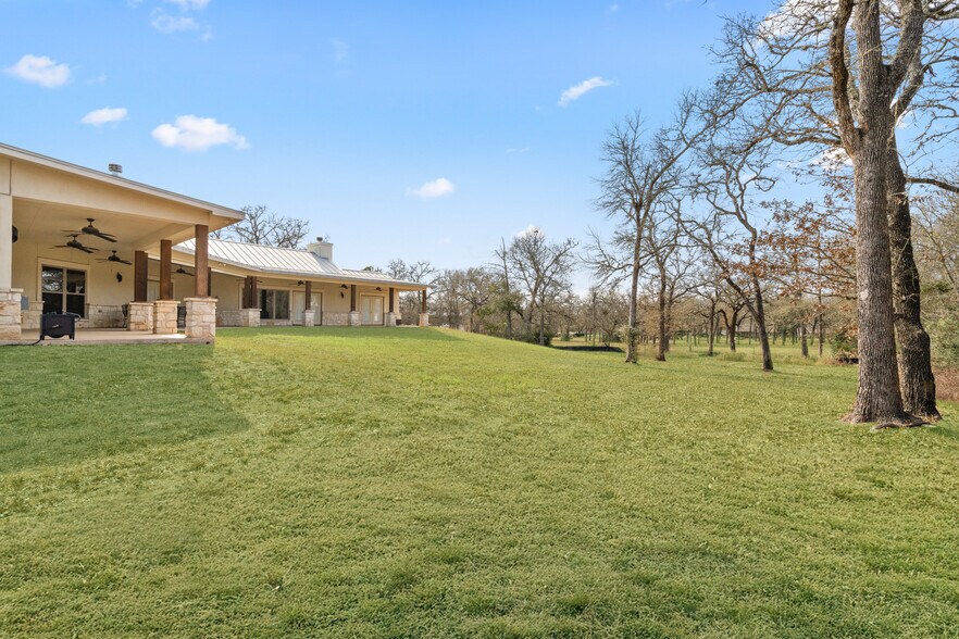 More Photos Of 145 State Loop 92, La Grange Specialty For Sale