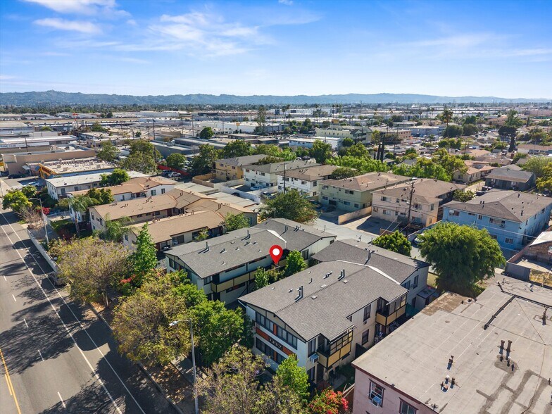 More Photos Of 7253-7257 Vineland Ave, Sun Valley Apartments For Sale
