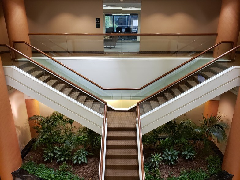 More Photos Of 12800 Middlebrook Rd, Germantown Office For Sale