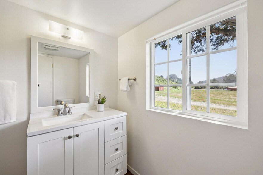 More Photos Of 1650 Stage Rd, Pescadero Specialty For Sale