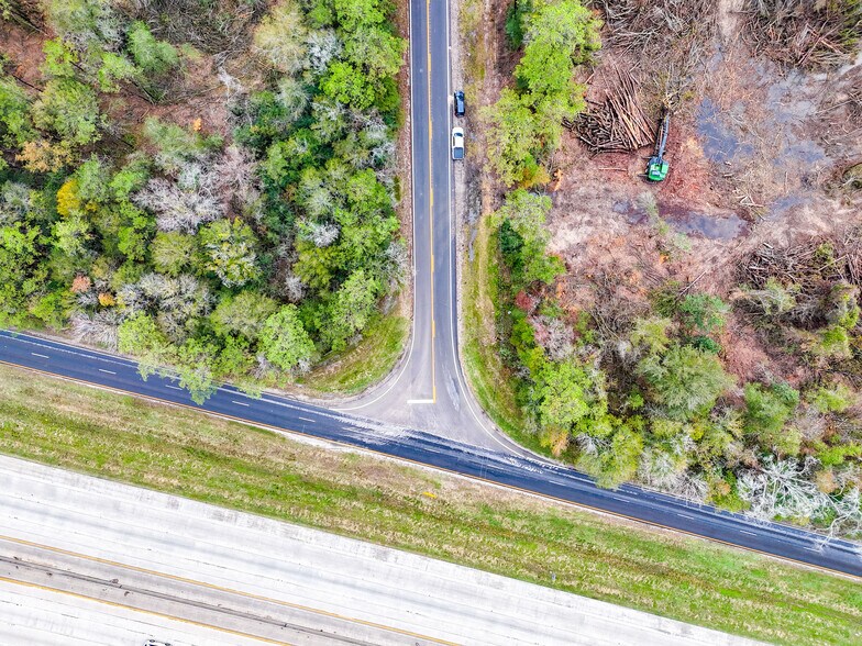 More Photos Of I H 10 E @ Highway 1135, Vidor Land For Lease