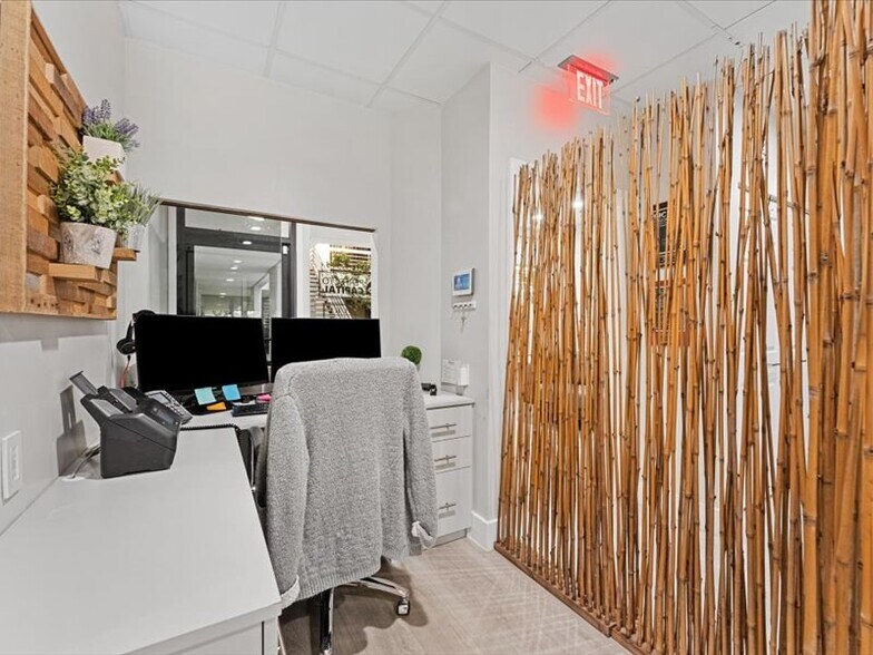 More Photos Of 2295 NW Corporate Blvd, Boca Raton Office Residential For Sale