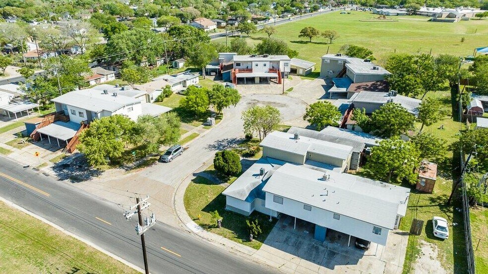 More Photos Of 3908 Verner Cir, Corpus Christi Apartments For Sale