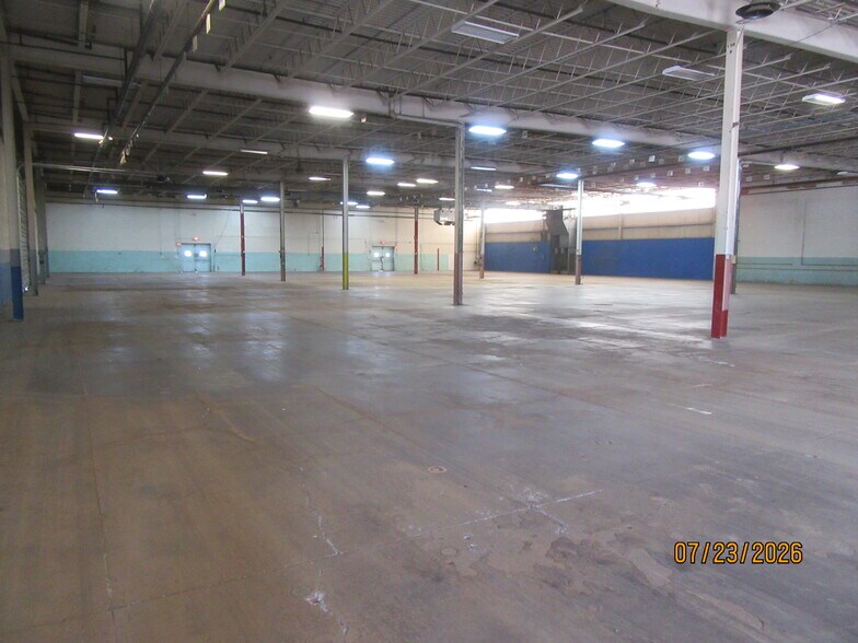 More Photos Of 2801 Court St, Syracuse Manufacturing For Lease