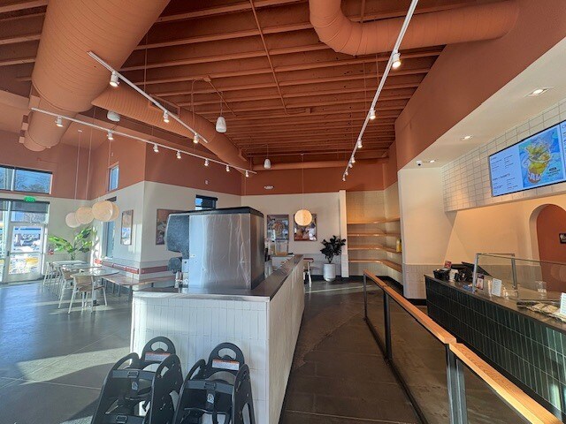 More Photos Of 14 Swannanoa River Rd, Asheville Fast Food For Sale