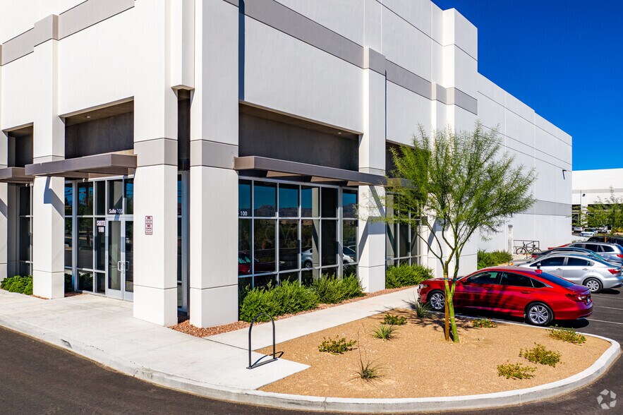 More Photos Of 70 W Craig Rd, North Las Vegas Distribution For Lease