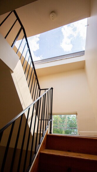 More Photos Of 56 Cortland St, Newark Apartments For Sale