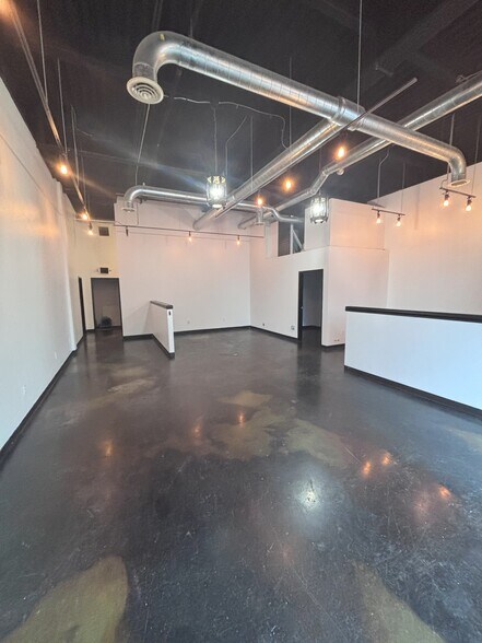 More Photos Of 10-12 NE Shaver St, Portland Apartments For Sale
