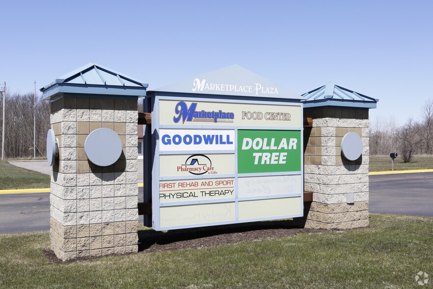 More Photos Of 4624-4660 N M-37 Hwy, Middleville Storefront For Lease