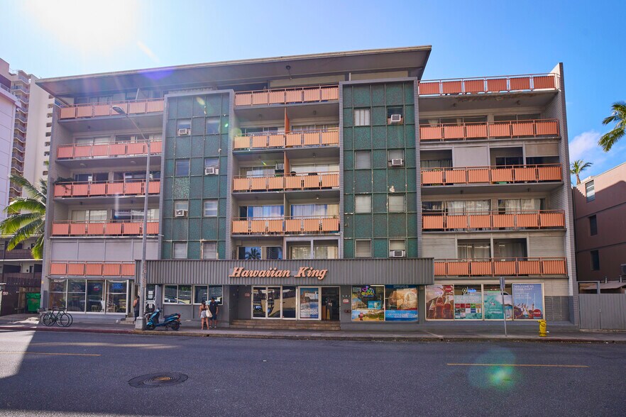 More Photos Of 417 Nohonani St, Honolulu Apartments For Sale