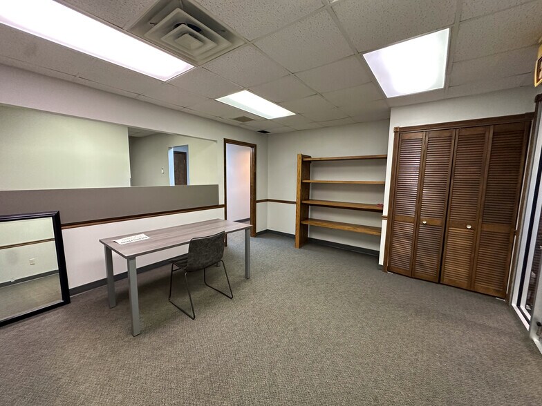 More Photos Of 600 3rd St N, La Crosse Office For Lease