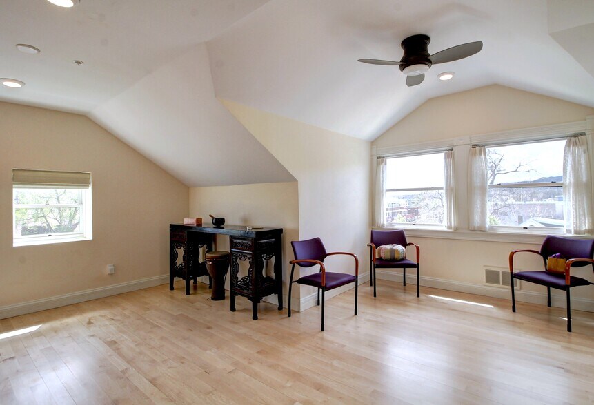 More Photos Of 3011 Broadway St, Boulder Office For Sale