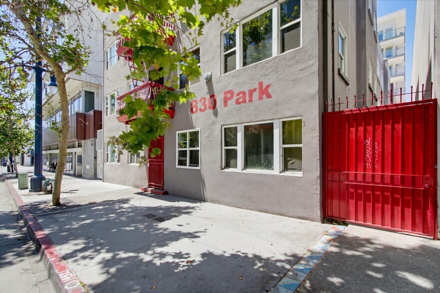 More Photos Of 830 Park Blvd, San Diego Apartments For Sale