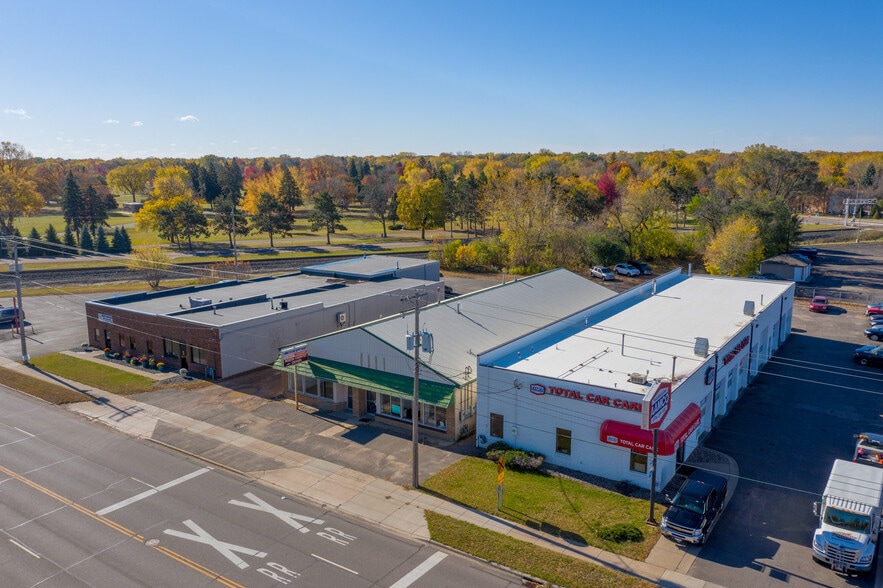 Primary Photo Of 5213 W Broadway Ave, Minneapolis Auto Dealership For Lease