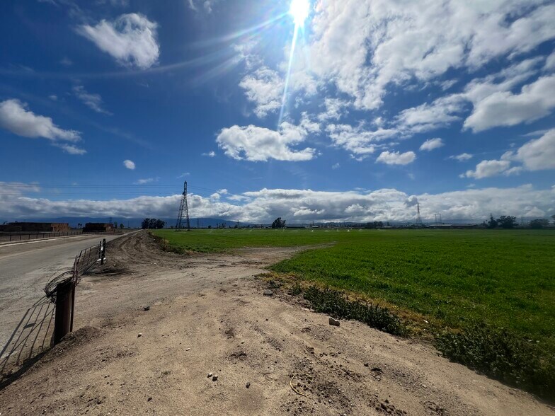 More Photos Of 0 Vineyard Ave, Ontario Land For Sale