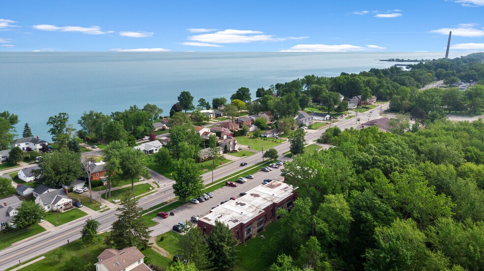 More Photos Of 5216 E Lake Rd, Sheffield Lake Apartments For Sale