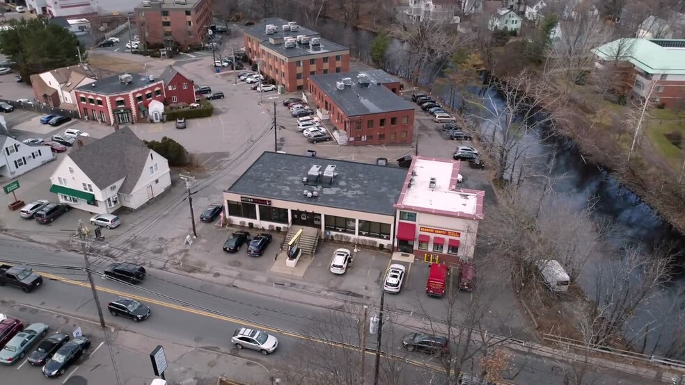 Primary Photo Of 33 Highland Ave, Needham Storefront For Lease