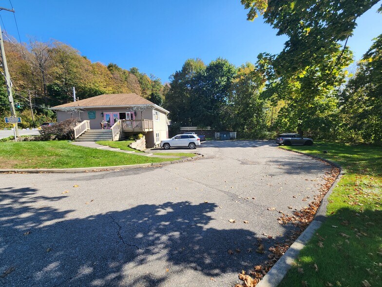 More Photos Of 1287 Route 311, Patterson Freestanding For Sale