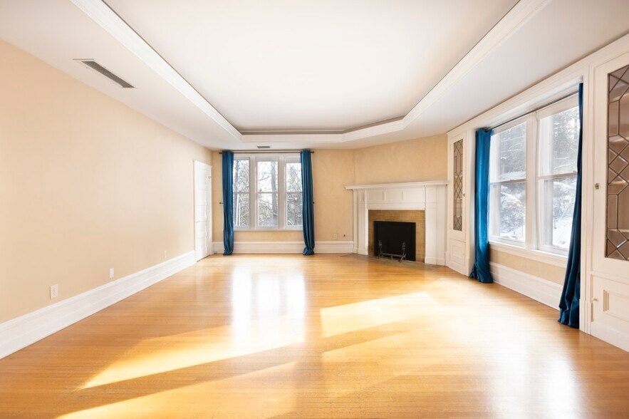 More Photos Of 703 W 7th Ave, Spokane Office For Sale