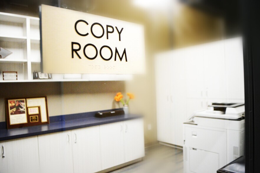 More Photos Of 15500 Voss Rd, Sugar Land Unknown For Sale