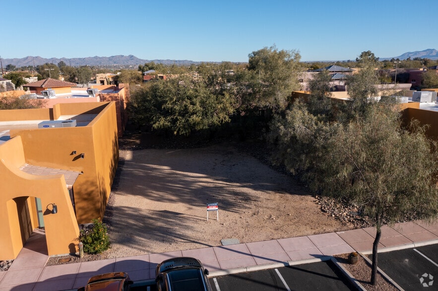 More Photos Of 7408-7412 N La Cholla Blvd, Tucson Medical For Sale