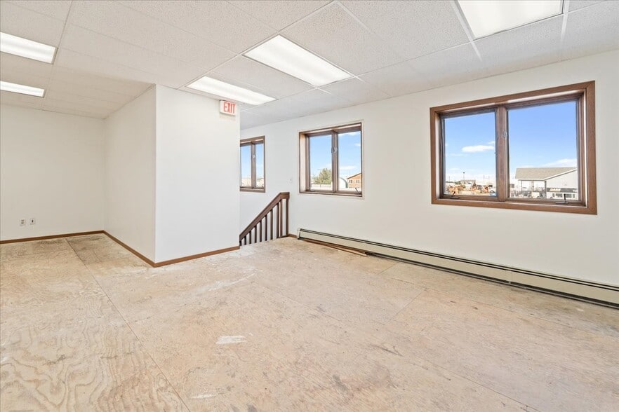 More Photos Of 3534 International St, Fairbanks General Retail For Lease