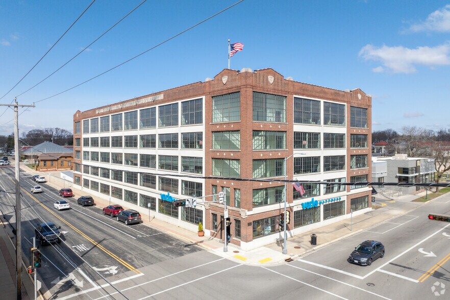 Primary Photo Of , Fort Atkinson Office For Sale
