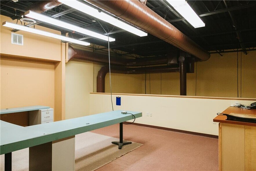 More Photos Of 81 Western Industrial Dr, Cranston Warehouse For Sale