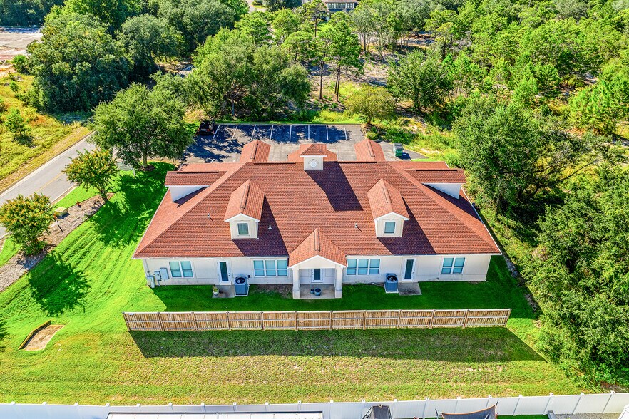 More Photos Of 1288 Country Club Rd, Gulf Breeze Office Residential For Sale