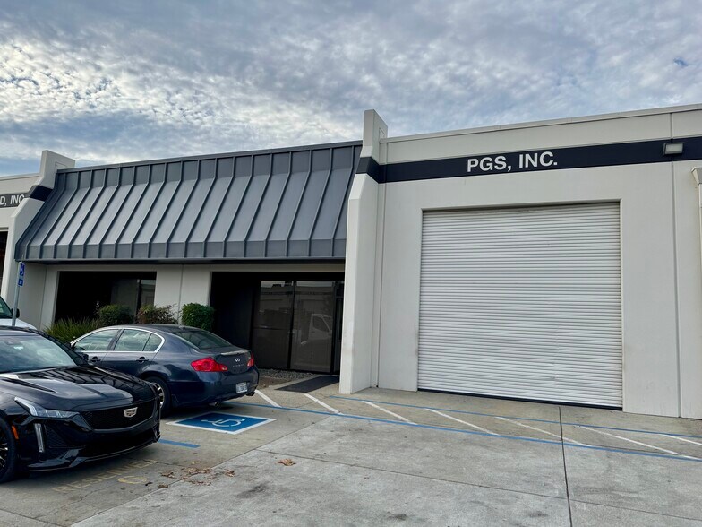 More Photos Of 1100 Industrial Rd, San Carlos Research And Development For Sale