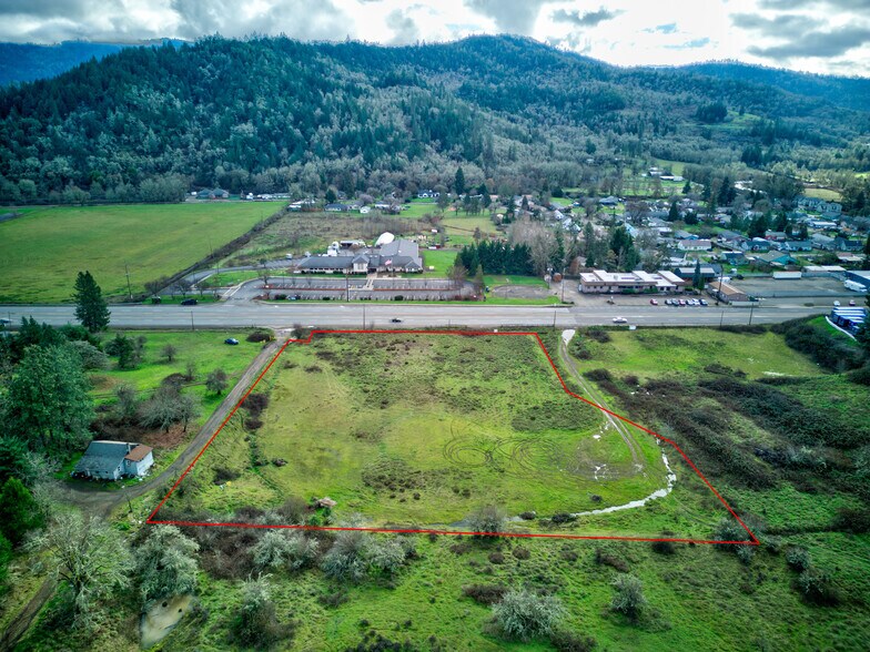 More Photos Of 3110 NE Diamond Lake Blvd, Roseburg Land For Sale