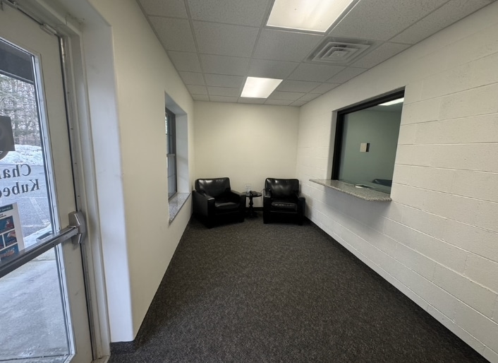 More Photos Of 24 Elise St, Westfield Flex For Lease