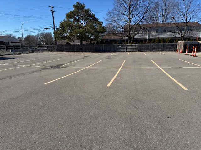 More Photos Of 1600 Kingsway Ct, Trenton Medical For Sale