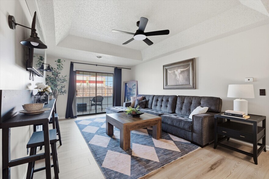More Photos Of 107 Amity st, Louisburg Hotel For Sale