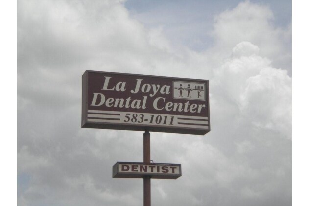More Photos Of 1312 Expressway 83, Penitas Medical For Sale