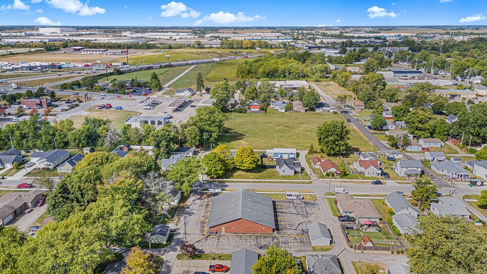 More Photos Of 1301 S Meridian St, Lebanon Religious Facility For Sale
