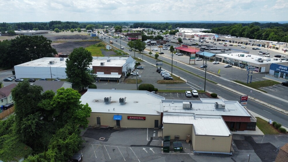 More Photos Of 1771-1777 Boston Rd, Springfield Freestanding For Lease